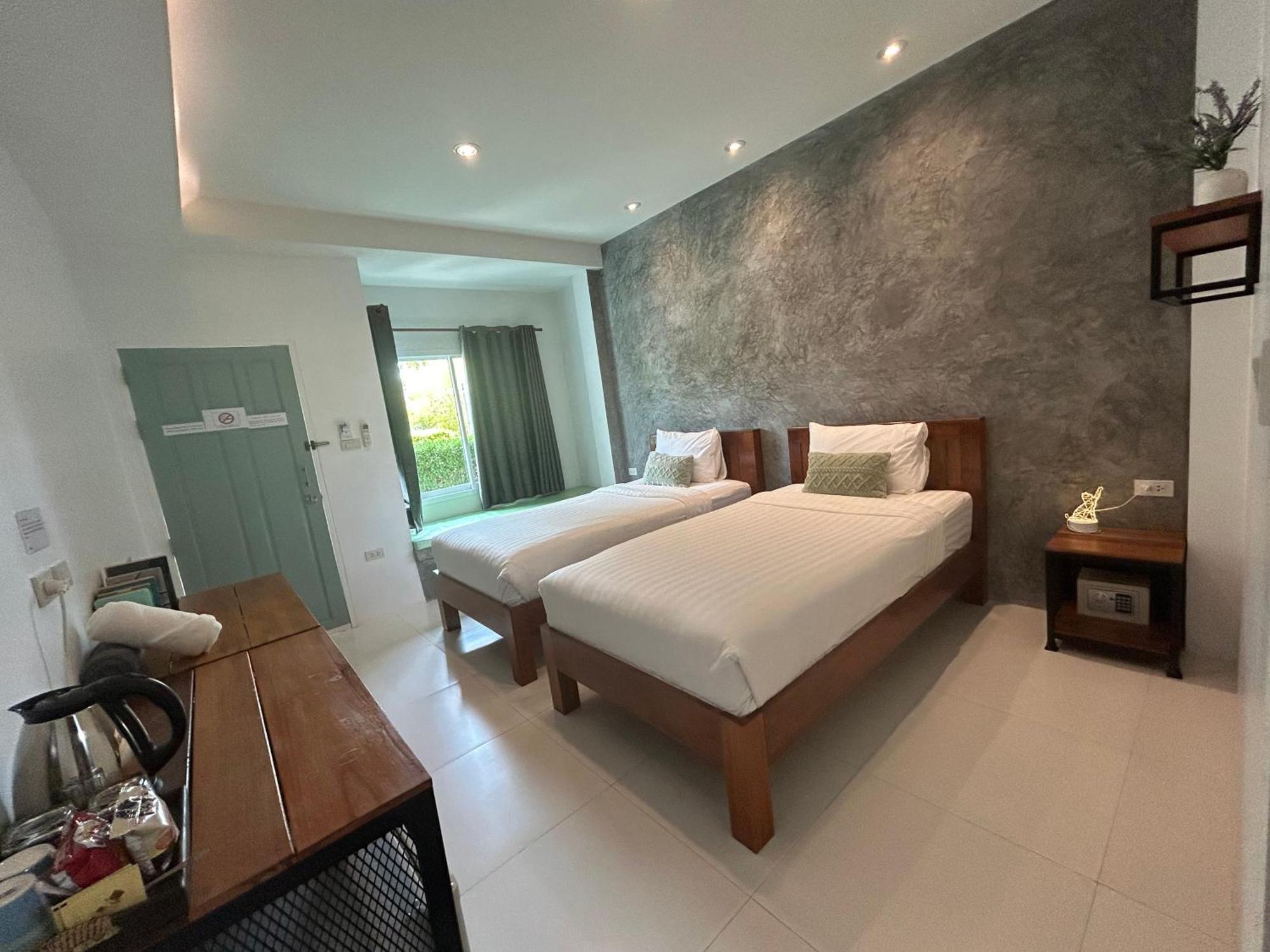 Phangan Hometown Resort - Adults Only Баан-Тай Екстер'єр фото